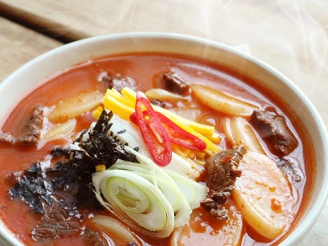 매운 맛 열풍, 맛있게 매콤한 <strong>떡국</strong> <strong>레시피</strong>