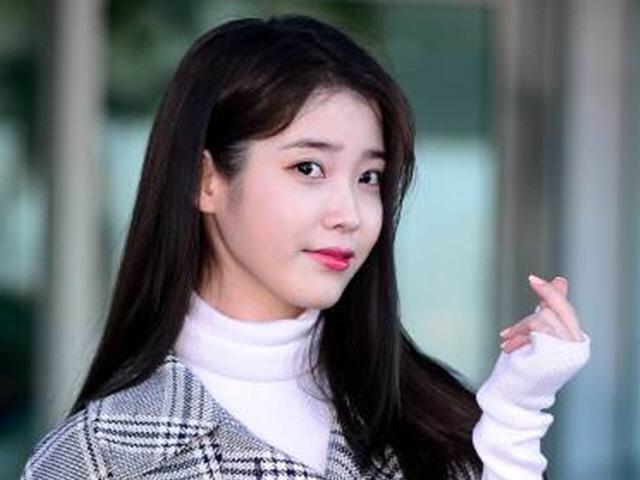 아이유가 ‘국민 여동생’으로 불리는 이유[전승훈 기자의 디자인&콜라보]