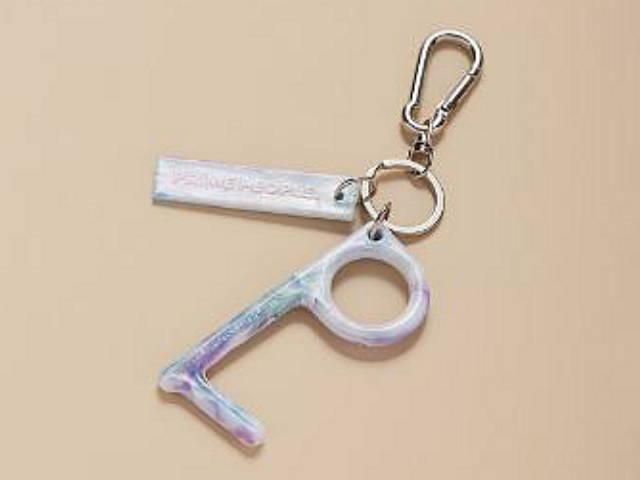 "병뚜껑 모으니 열쇠고리 오네"…<strong>유통업계</strong>에 ‘탈'플라스틱 바람