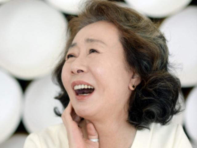 볼수록 놀라운 '윤선생 영어' 74세 윤여정의 유쾌한 프리토킹[SS톡]