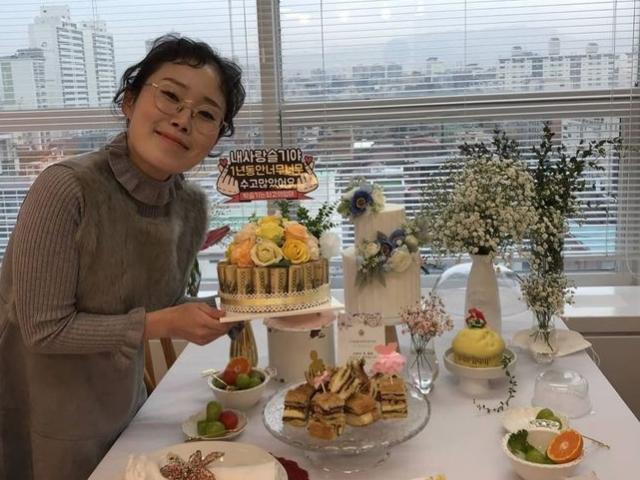 <strong>박슬기</strong>, ♥공문성이 선물한 돈다발 케이크 자랑 “내사랑 사랑하고 항상 응원할게요”