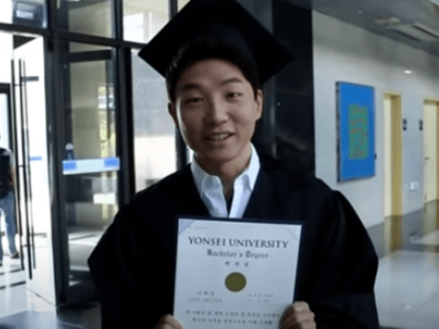 방구석에서 게임만 하던 <strong>취준생</strong>의 충격적 근황