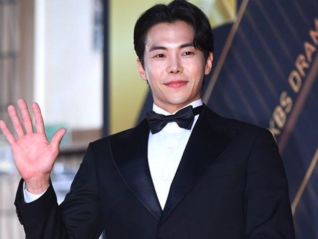 박은석 측 "반려<strong>동물</strong> 파양 No, 지인·친척에 <strong>분양</strong> 후 교류" [공식입장 전문]