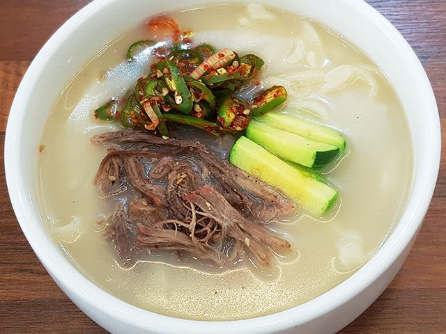 100년을 이어갈 온정, 뜨끈한 국물 맛집 5곳