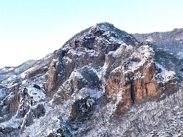 ‘순백의 산’ 눈길 따라… 진경<strong>산수화</strong> 속으로
