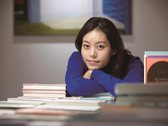 변호사 <strong>김유진</strong>, 오전 4시 30분, 나와 만나는 시간