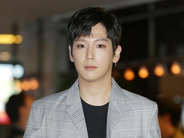 "죄질 좋지 않아" B.A.P 출신 힘찬, 강제 추행 유죄..1심서 징역 10개월