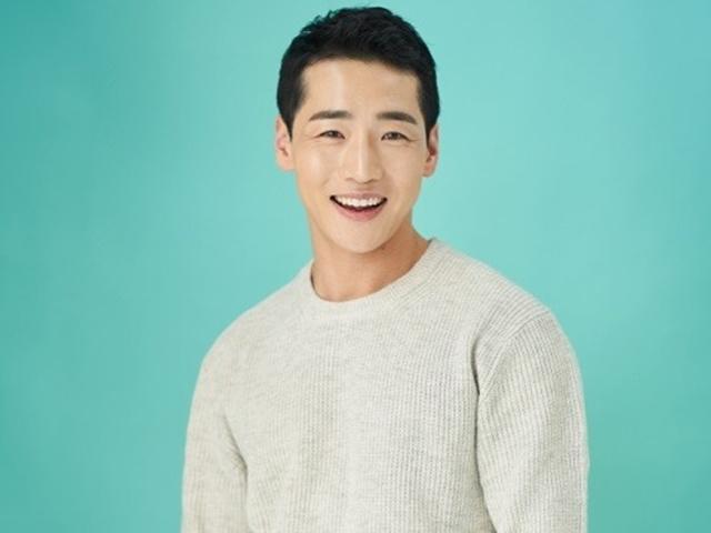 '당신의 일상을 밝히는가' 새 <strong>MC</strong> 박군 "첫 <strong>MC</strong> 서툴지만 성실히 임할 것"