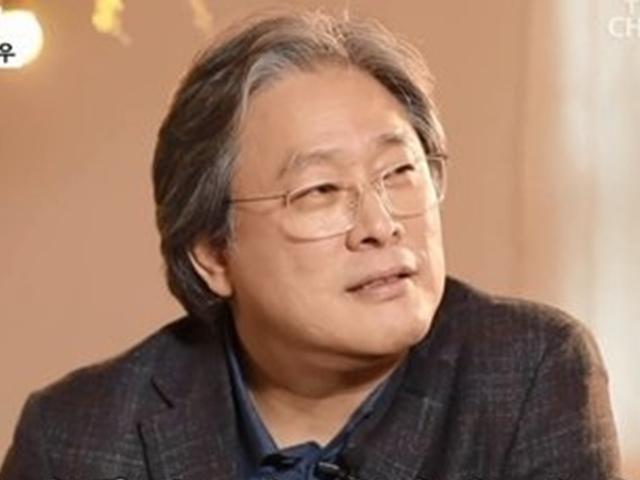 <strong>박찬욱</strong> "이용녀, 안부 물으니 동문서답…머릿 속에 자기 없어"