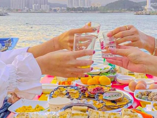 푸른 바다 바라보면서 회 먹을 수 있는 숨은 ‘뷰 맛집’ 부산 포차