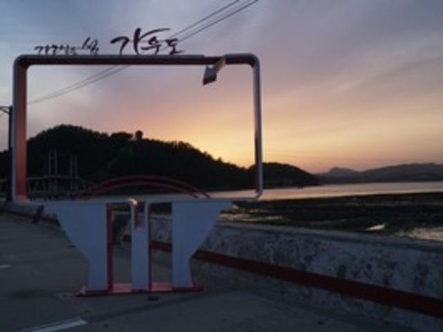 섬·바다 가로질러 쉼·낭만·스릴을 동시에 ‘가우도’