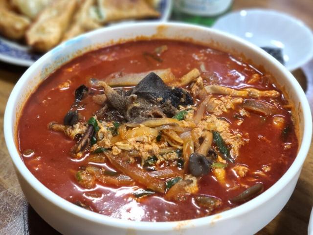 [ESC] 짬뽕과 군만두, 옛맛의 여운 오래 가네