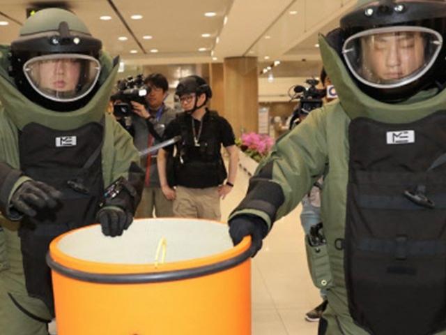 "만년 비정규직...돈 생각했다면 이 직업 선택하지 않았겠죠"
