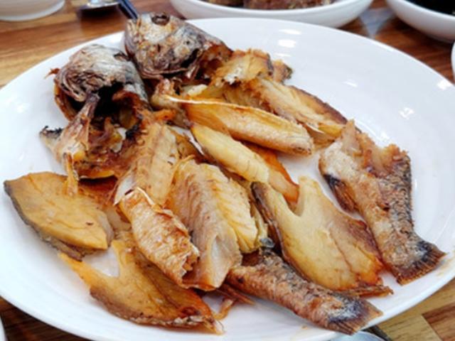 싹 다 비워버린 그 굴비밥상 - <strong>광주</strong> 광산구 '송정골'