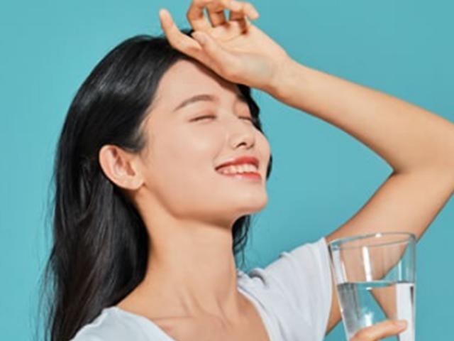 '물' 많이 마시면 <strong>감기</strong> 빨리 낫는 이유