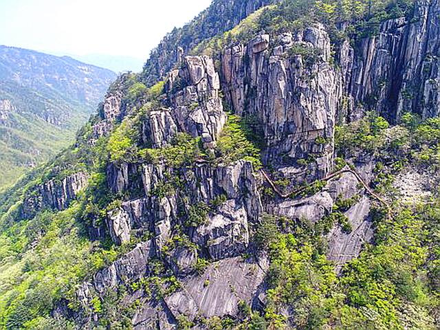 中장가계 안 부럽다, 두타산 베틀바위 산성길 7.3㎞ 전면개방