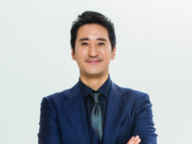 <strong>신현준</strong> “영양제, 현명하게 먹는 법은 따로 있다”
