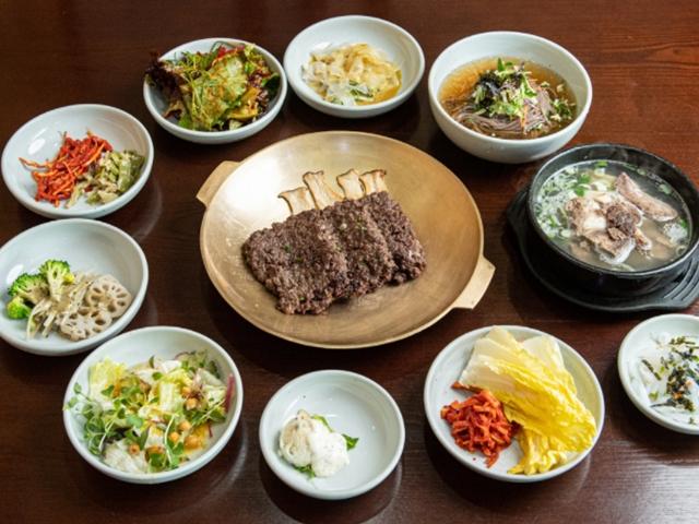 [100년 단골 시리즈] 경기도 <strong>맛집</strong> BEST 5