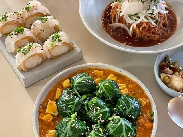 입안 가득 차는 푸짐함, 쌈밥 맛집 BEST 5