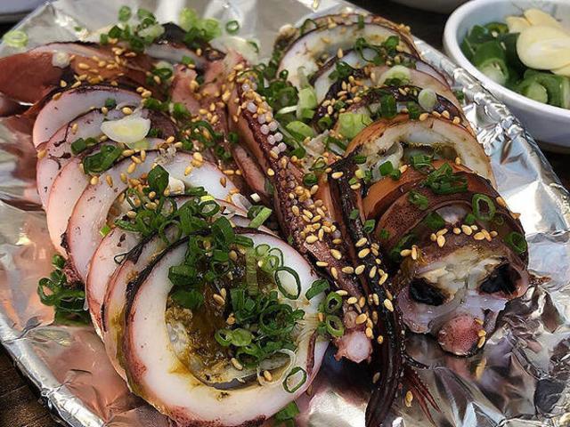 지금 가장 맛있는, 전국 8월 <strong>제철</strong> <strong>해산물</strong> 맛집 5
