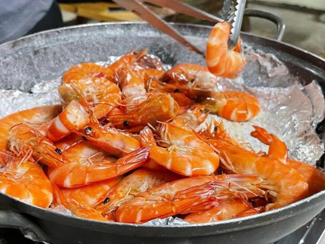 지금 놓치면 아까워! 전국 9월 <strong>제철</strong> <strong>해산물</strong> 맛집 5