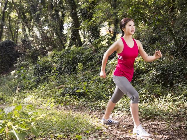 걷기 vs 자전거 타기, 어떤 <strong>유산소운동</strong>이 좋을까?