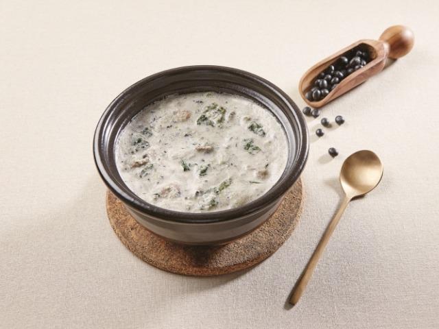 찬 바람불땐 따뜻한 '검은콩탕'