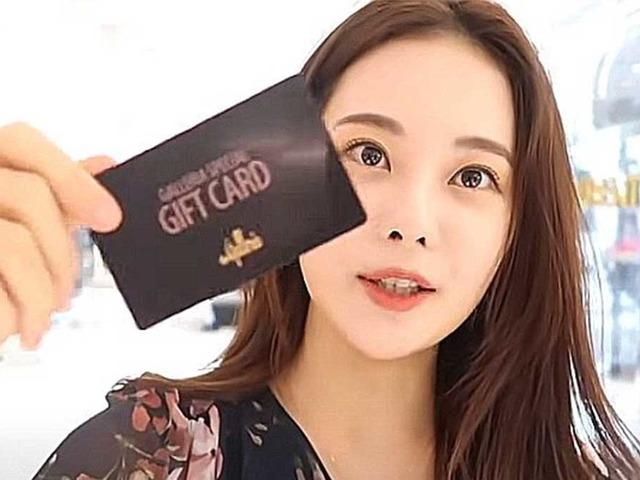 “30대만 <strong>입장</strong> 가능” 돈많고 젊어야만 <strong>입장</strong>할 수 있다는 VVIP룸