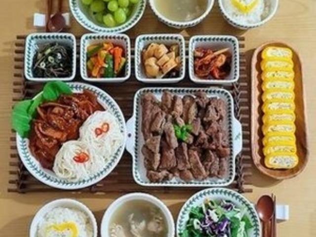 기존 식사법 뒤엎는 '新<strong>삼시세끼</strong>'
