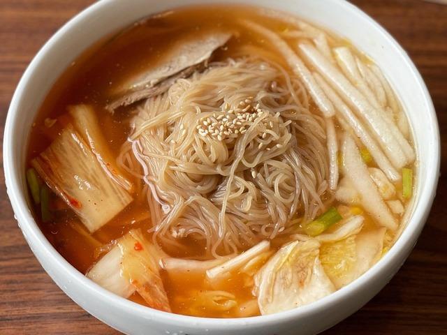 새콤한 고향의 맛, 김치말이 국수 <strong>맛집</strong> BEST 5
