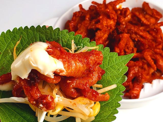 출시하자마자 2만 팩 돌파? 줄 서서 먹는다는 26년 전통 <strong>닭발</strong> 맛집