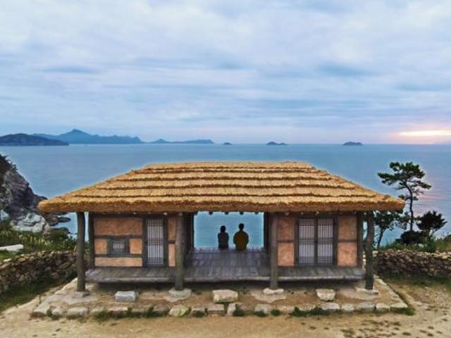 '자산어보' 찍은 초가집... 흑백영화처럼 은은한 그 섬마을
