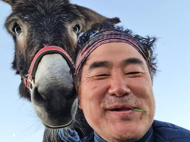 당나귀랑 까미노 814km…한국판 <strong>돈키호테</strong> “일단 저질러봐요"