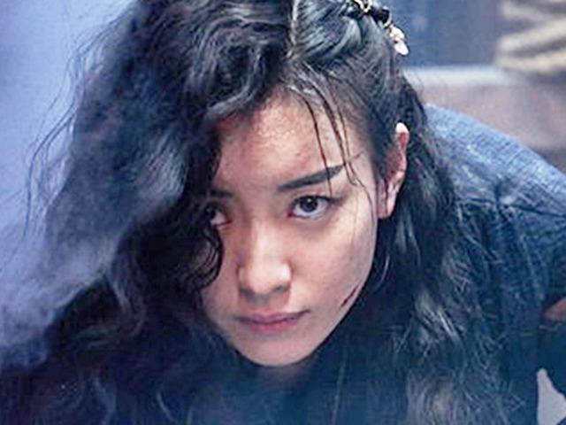 ‘개봉 연기만 6개월’ 드디어 나온다는 <<strong>해적</strong> : 도깨비 깃발> 출연진