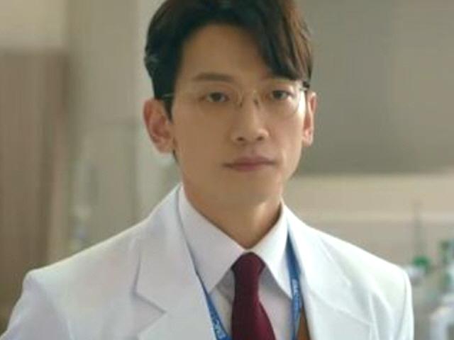 ‘고스트 닥터’.. 평균치 인성 <strong>정지훈</strong>·김범의 티키타카 영웅행보 볼 만