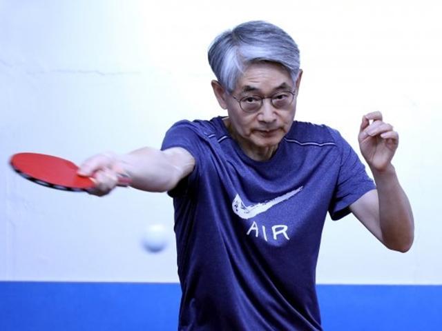 “100세시대, <strong>건강관리</strong> 스포츠로 딱!”…탁구에 빠진 전직 외교관