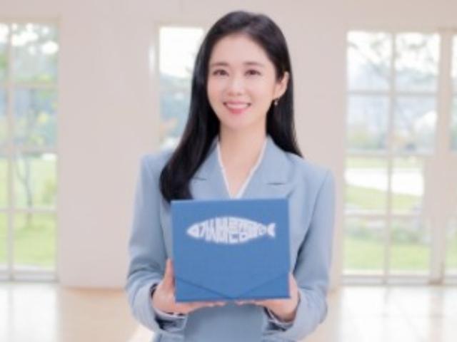 ‘기부액 무려 130억↑’ 42살이 안믿겨지는 동안 연예인.. 아름다운 그녀