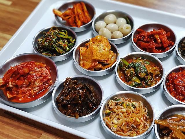 허영만이 찾은 전국 <strong>백반</strong> <strong>맛집</strong> BEST 5