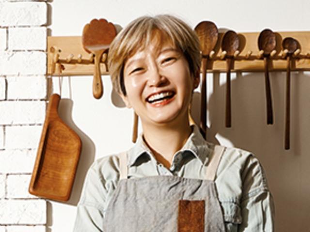 나뭇결을 따라 인생 2라운드를 새기는 사람들