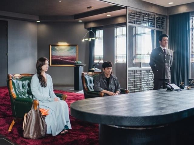엇박자 많지만…‘지성 1인2역’ 일단 볼래