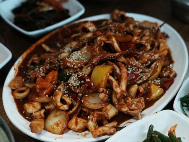 울릉도 여행 :: 오징어 요리에 진심인 에디터가 추천하는 울릉도 <strong>맛집</strong>