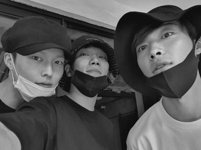 “이 정도면 군캉스 아니냐” 군복무 중 <strong>사생활</strong> <strong>폭로</strong> 당한 연예인의 현재 상황