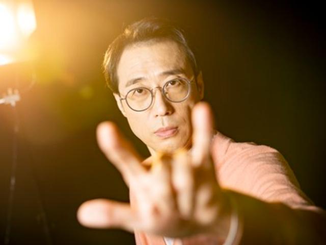 후배 장례식장서 록밴드 '락골당' 기획…'국민약골' 이윤석의 꿈
