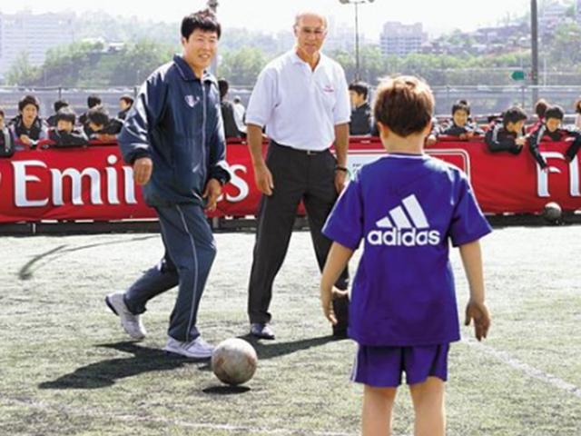 3억50원에 훈련장 잃었다… 34년 된 <strong>차범근</strong> 축구교실, 존폐위기