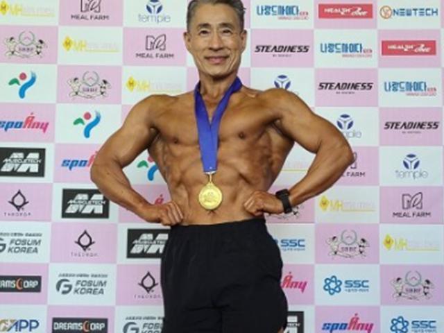 환갑 넘어 보디<strong>빌딩</strong>대회 정상에…“나이 들수록 근육 키워야”