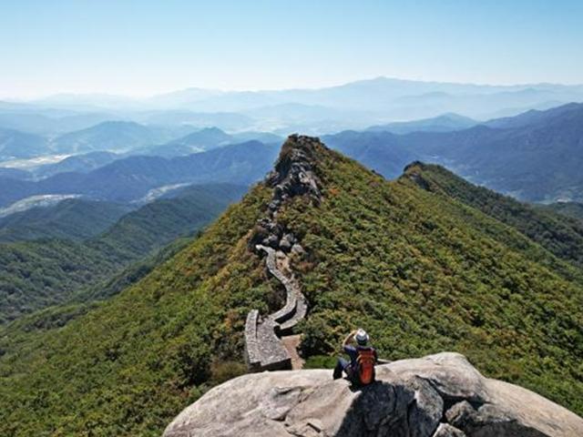 해발 1200m 산꼭대기 산성... 그 아름다움이 차라리 눈물겹다