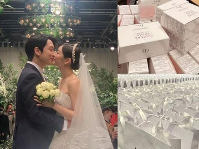 김연아♥<strong>고우림</strong>이 선택한 20만원 상당의 결혼 답례품