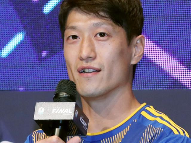 돌아온 해외파와 <strong>해외</strong> 노리는 국내파