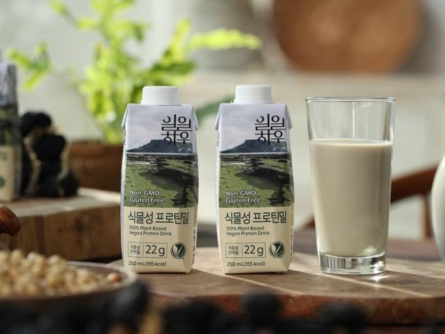 식음료업계, '바로 마시는 식물성 <strong>단백질</strong> 음료' 출시 이어져
