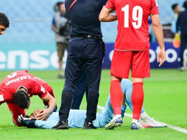 ‘침대 축구’ 낌새조차 내비치지 못한 이란, 더는 <strong>조롱</strong>거리가 되지 않아야